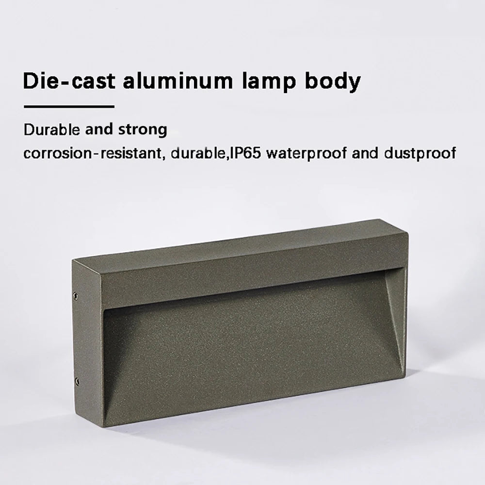 Lampada da parete per esterni